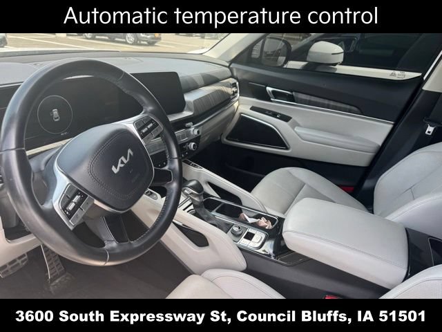 Used 2023 Kia Telluride SX FWD image 16