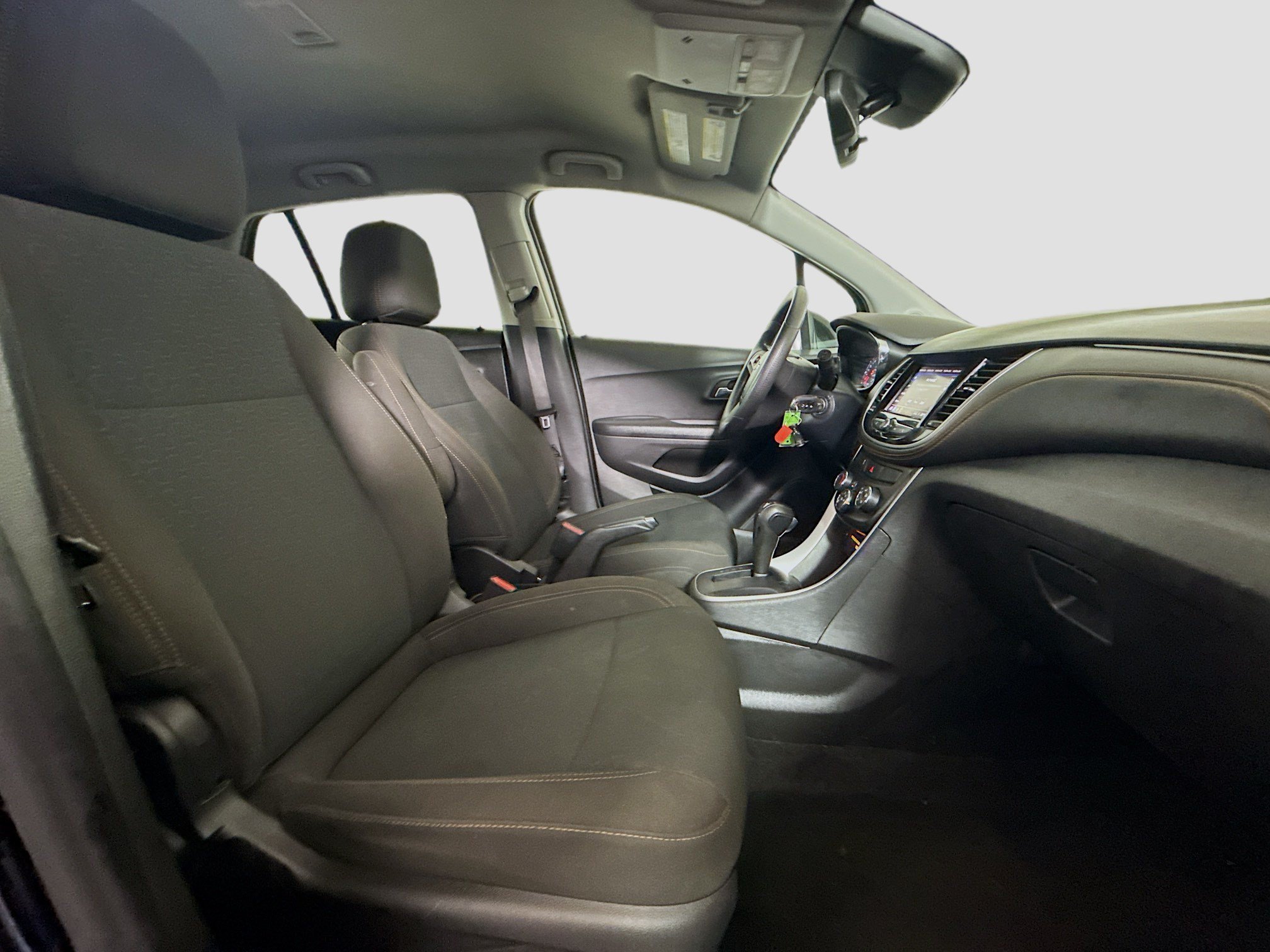Used 2021 Chevrolet Trax LS w/ Tint and Cruise Package FWD image 28