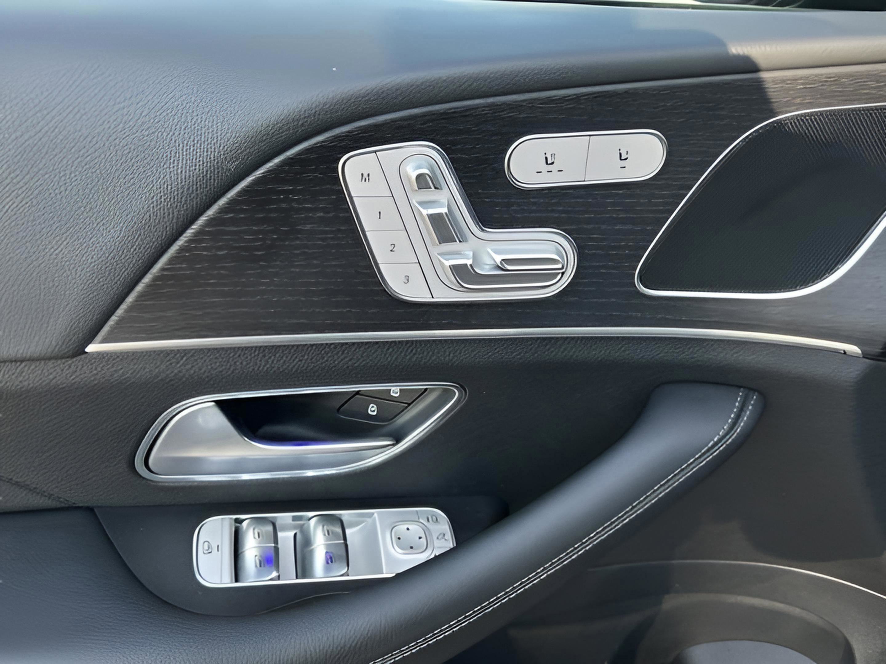 Certified 2025 Mercedes-Benz GLE 350 4MATIC image 25