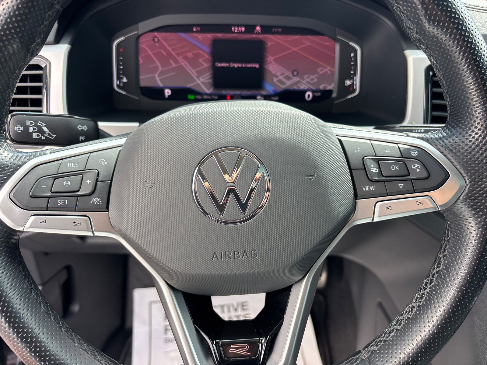 Used 2022 Volkswagen Atlas SEL Premium AWD/4WD image 16
