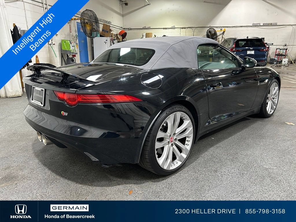 Used 2015 Jaguar F-TYPE S RWD image 9