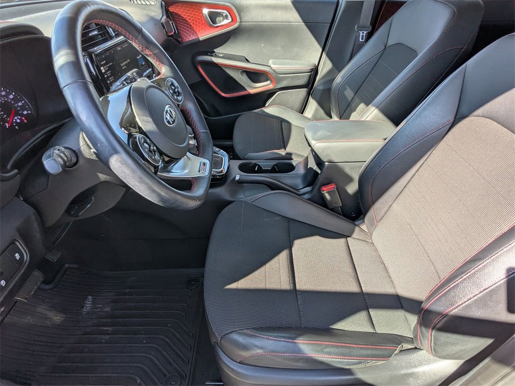 Used 2020 Kia Soul GT-Line Turbo image 16