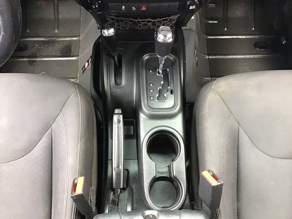 Used 2018 Jeep Wrangler Unlimited Sport S image 16