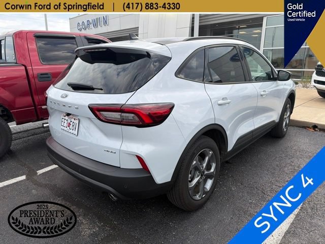 Certified 2025 Ford Escape ST-Line w/ Tech Pack #1 AWD/4WD image 7