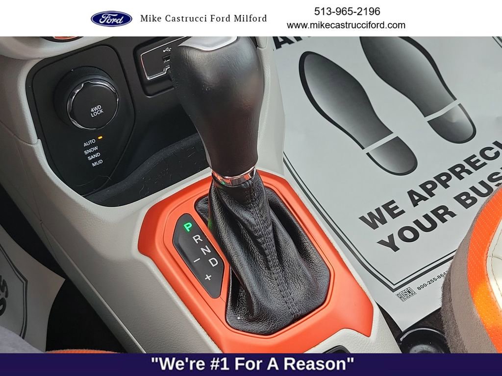 Used 2016 Jeep Renegade Limited AWD/4WD image 20