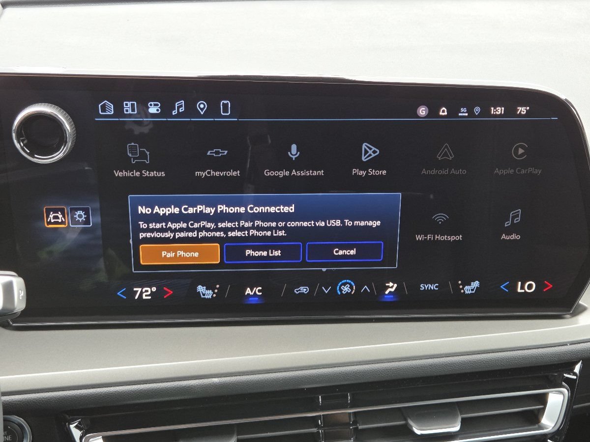 New 2027 Chevrolet Traverse LT AWD/4WD image 5