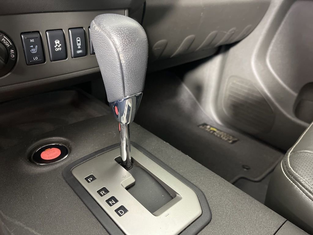 Used 2020 Nissan Frontier PRO-4X image 29