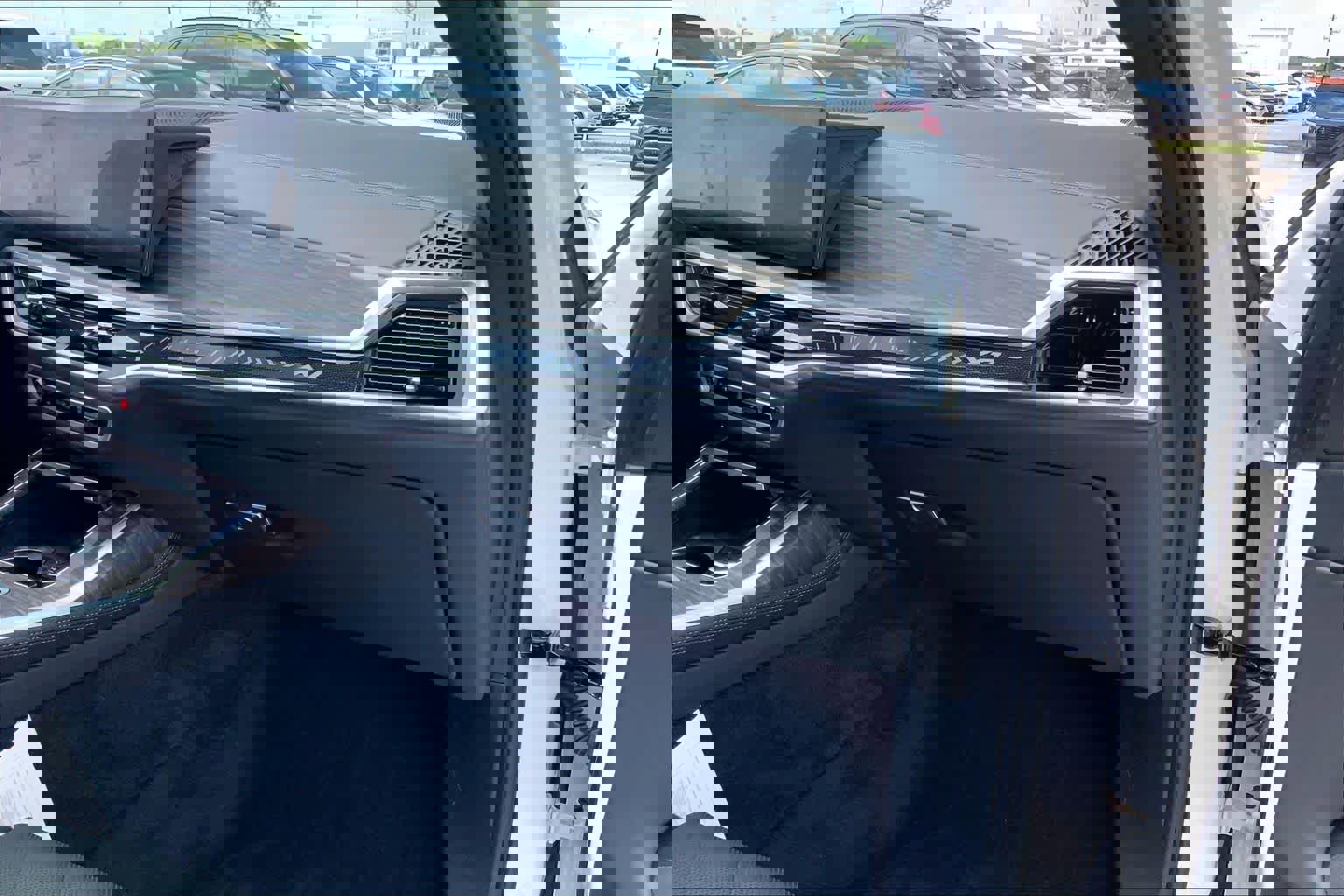 Used 2024 BMW X7 xDrive40i w/ M Sport Package image 18