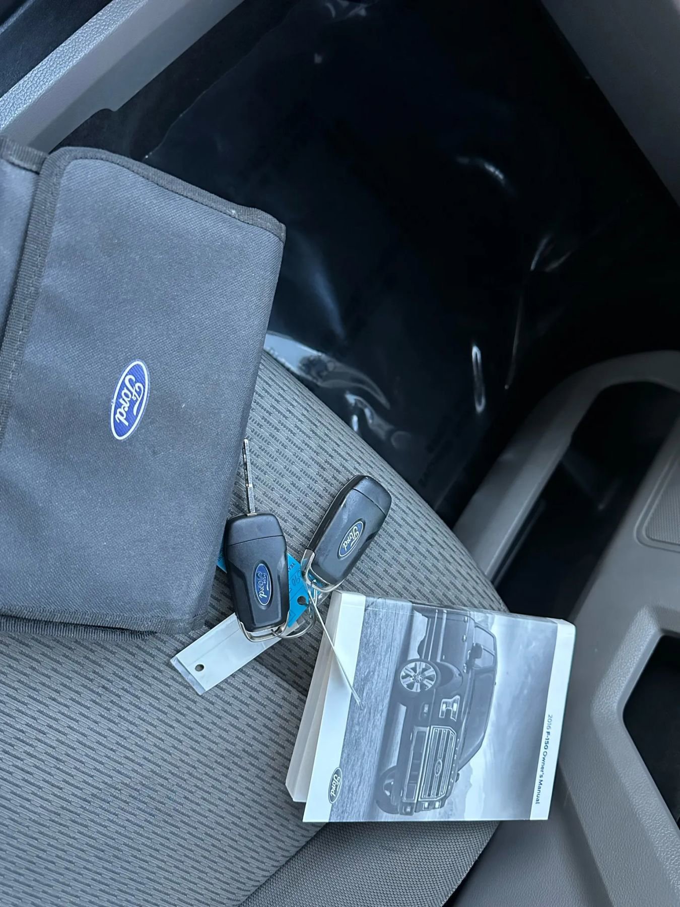 Used 2016 Ford F150 XLT w/ Equipment Group 302A Luxury image 25