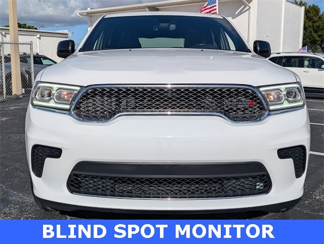 Used 2023 Dodge Durango SXT image 2