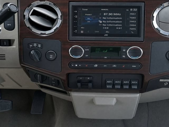 Used 2010 Ford F350 Lariat AWD/4WD image 11