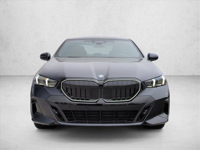 New 2026 BMW 550e xDrive AWD/4WD image 6