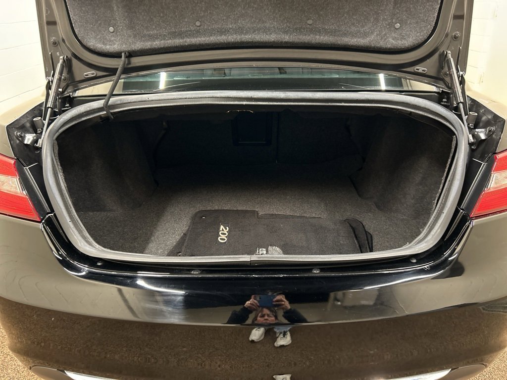 Used 2014 Chrysler 200 LX image 11