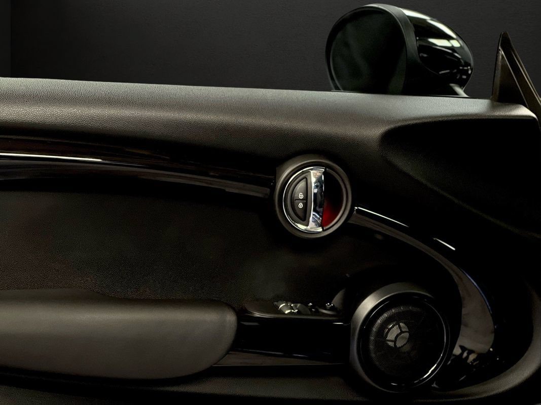Used 2019 MINI Cooper John Cooper Works FWD image 37
