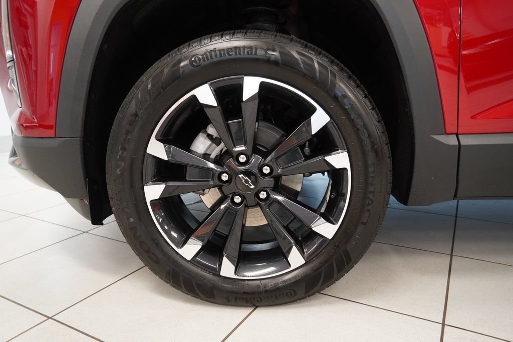 New 2026 Chevrolet Equinox RS w/ LPO, Floor Liner Package AWD/4WD image 17