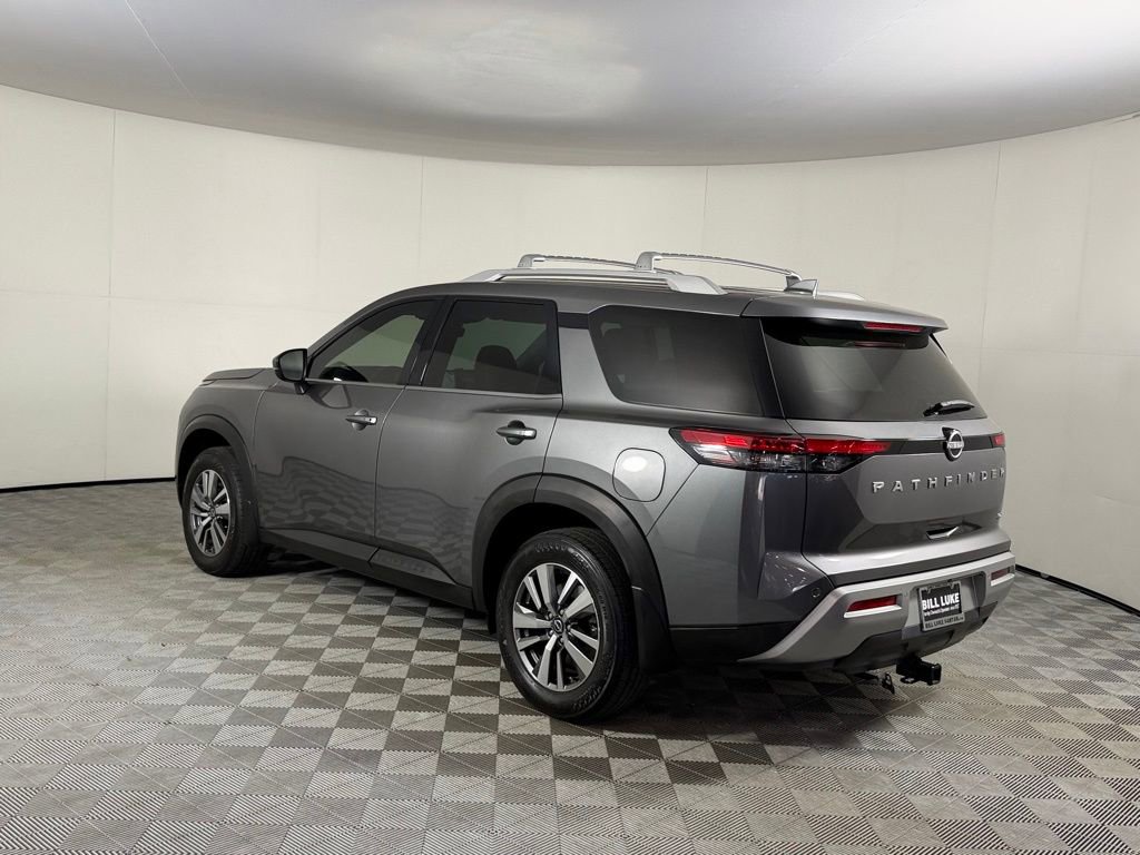 Used 2023 Nissan Pathfinder SL image 10