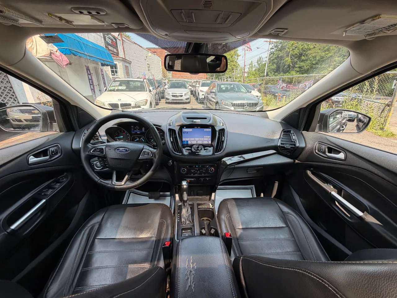 Used 2017 Ford Escape Titanium AWD/4WD image 46