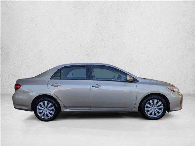 Used 2012 Toyota Corolla LE image 4