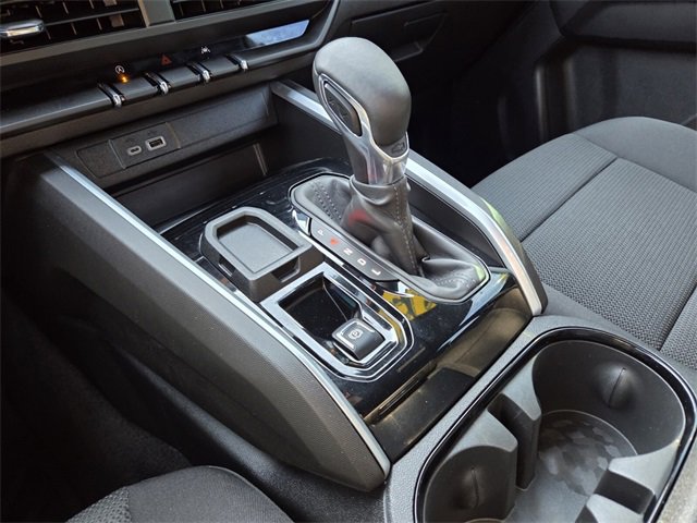 Used 2023 Chevrolet Colorado LT w/ LT Convenience Package II image 34