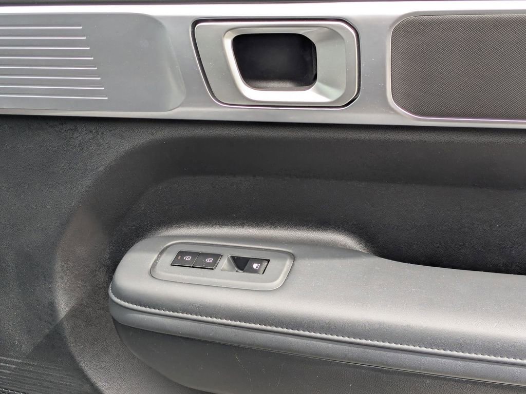 Used 2025 Hyundai Santa Fe SEL image 32