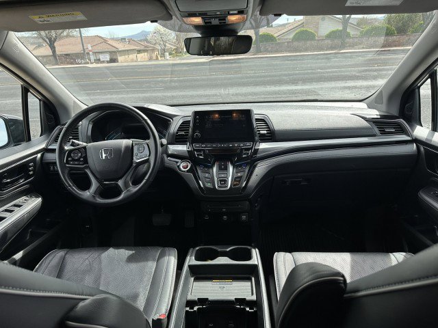 Used 2023 Honda Odyssey Elite image 23