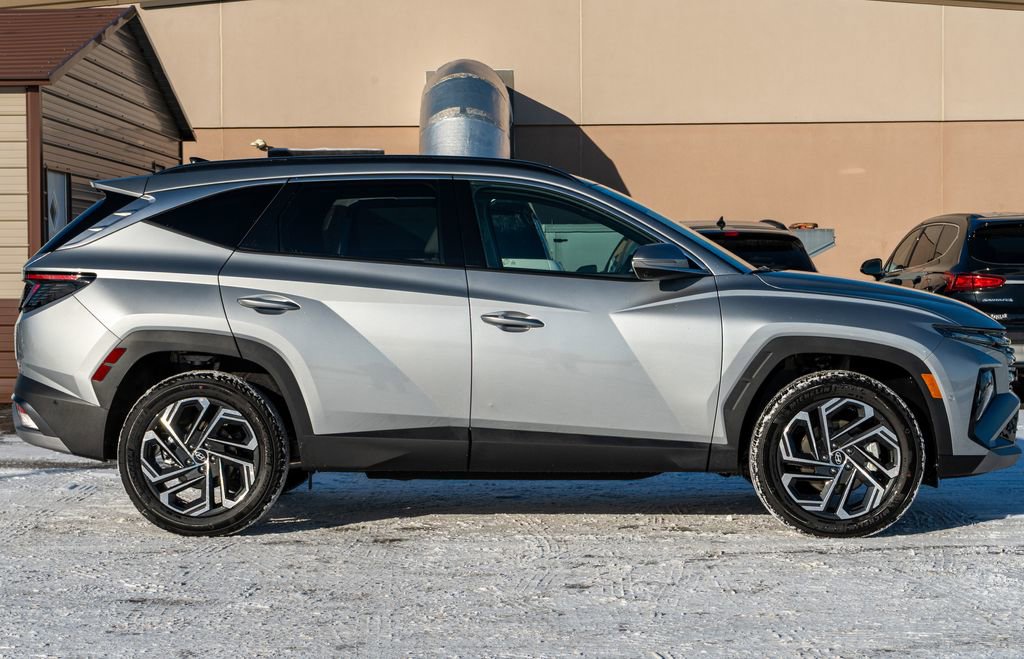 New 2025 Hyundai Tucson Limited image 7