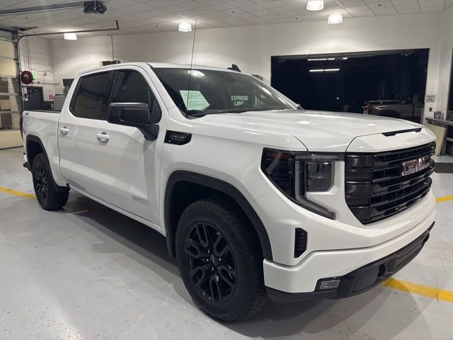 Used 2025 GMC Sierra 1500 Elevation image 3