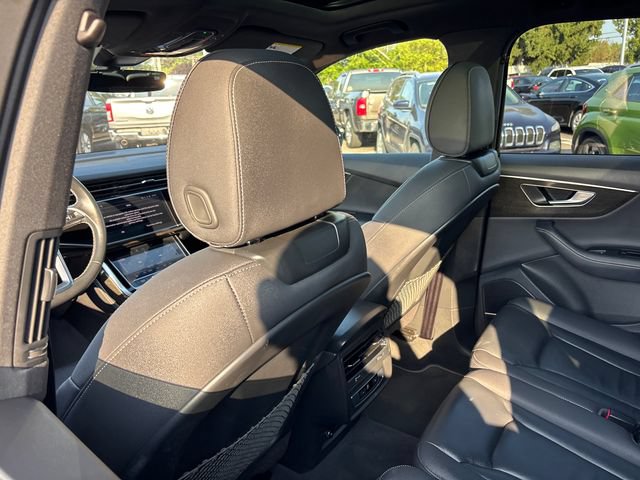 Used 2025 Audi Q7 3.0T Premium Plus AWD/4WD image 9