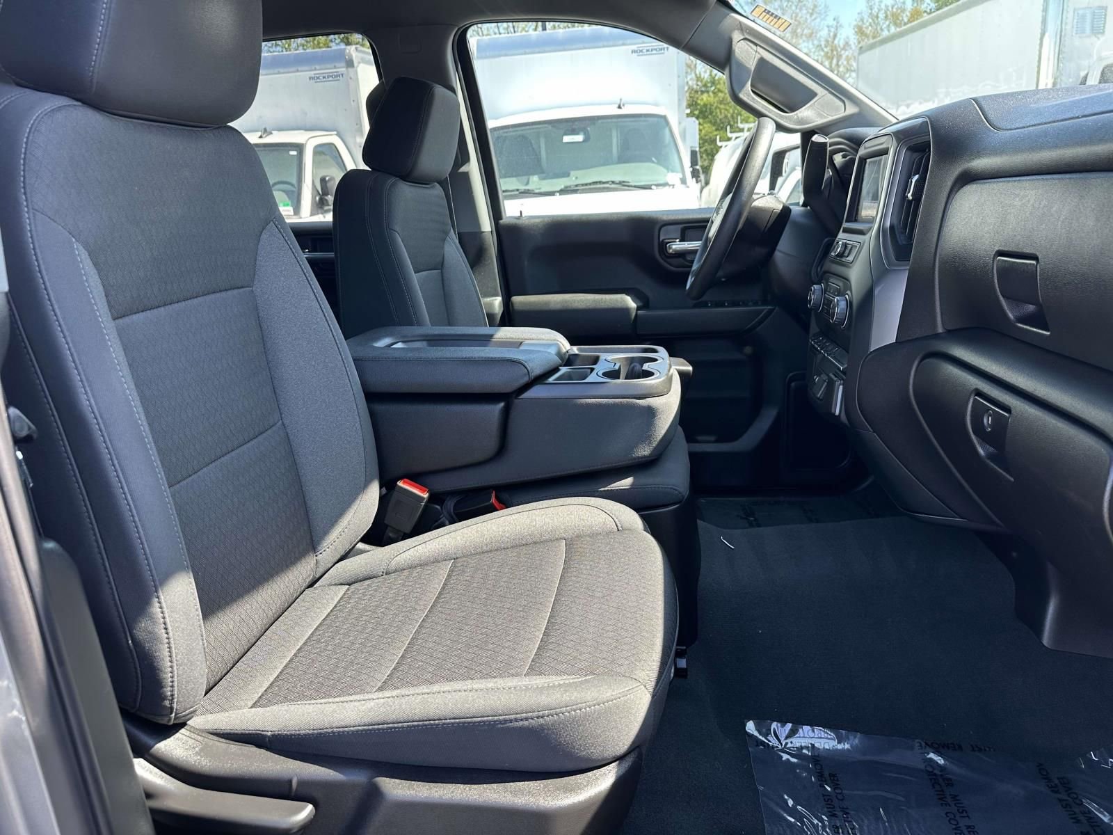 Certified 2024 Chevrolet Silverado 1500 Custom AWD/4WD image 26