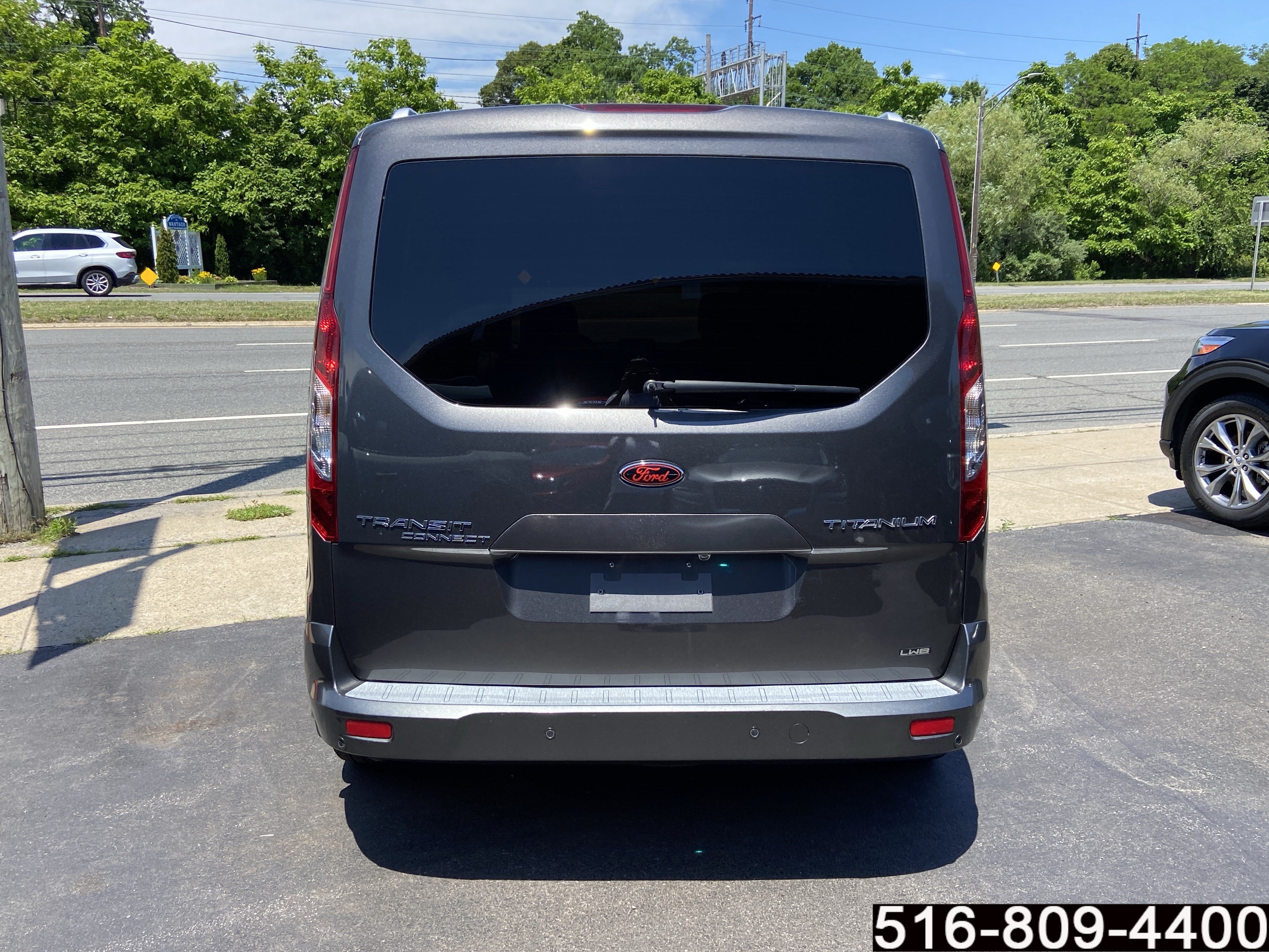 Used 2022 Ford Transit Connect Titanium FWD image 6