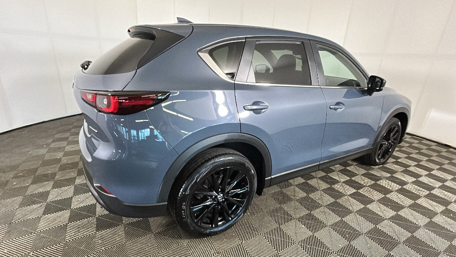 Used 2025 MAZDA CX-5 Carbon Edition AWD/4WD image 3