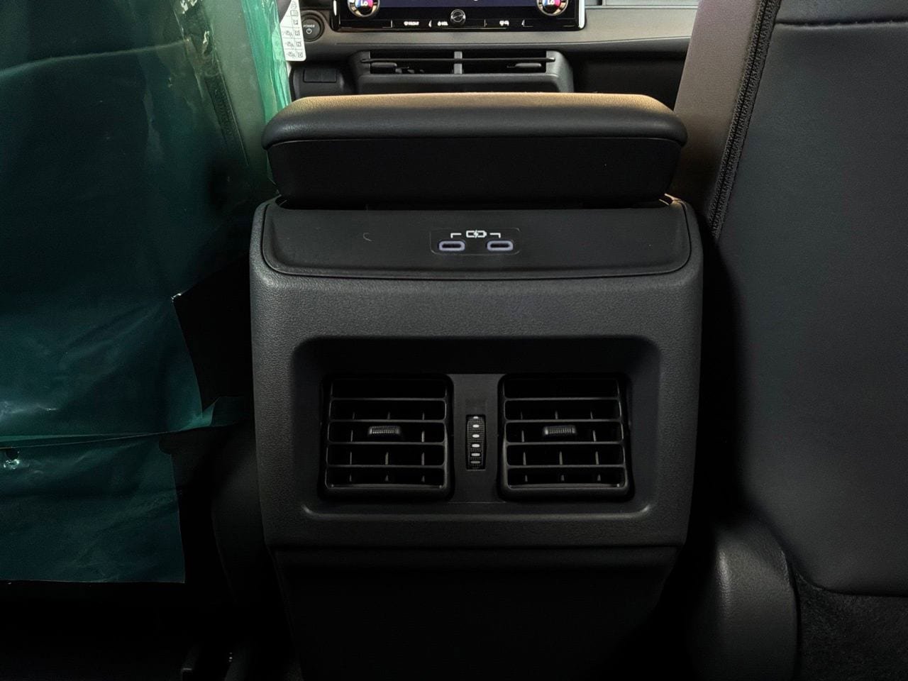 New 2026 Toyota C-HR AWD/4WD image 12