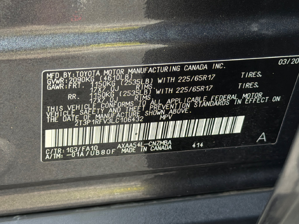 Used 2020 Toyota RAV4 XLE w/ XLE Grade Weather Package AWD/4WD image 34