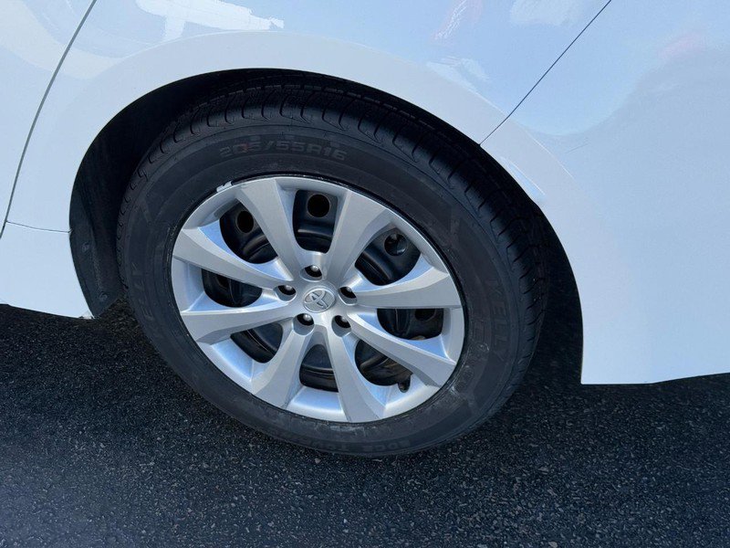 Certified 2023 Toyota Corolla LE image 7