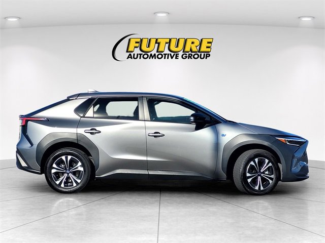 Used 2023 Subaru Solterra AWD image 3