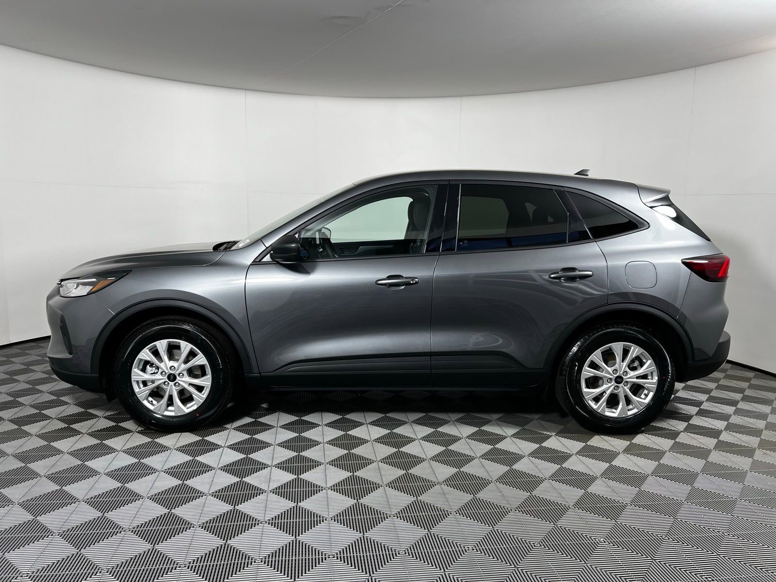 Used 2026 Ford Escape Active image 8