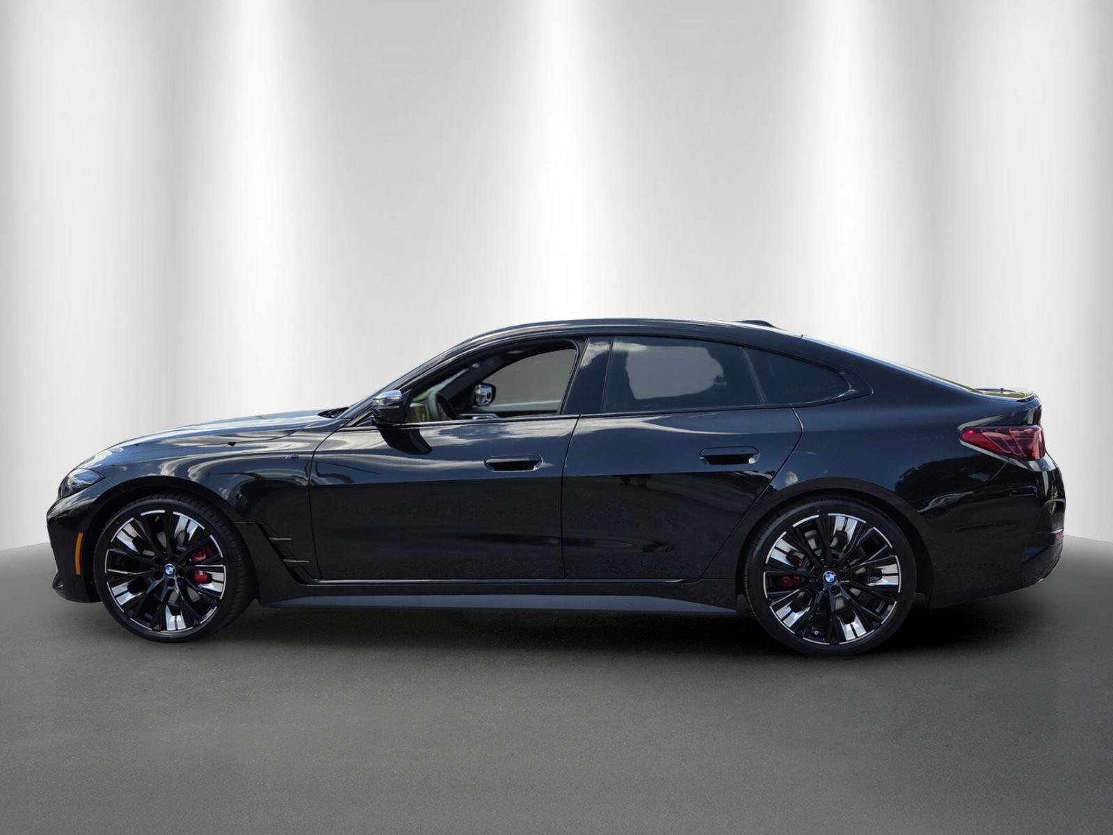 New 2026 BMW M440i w/ Premium Package RWD image 4