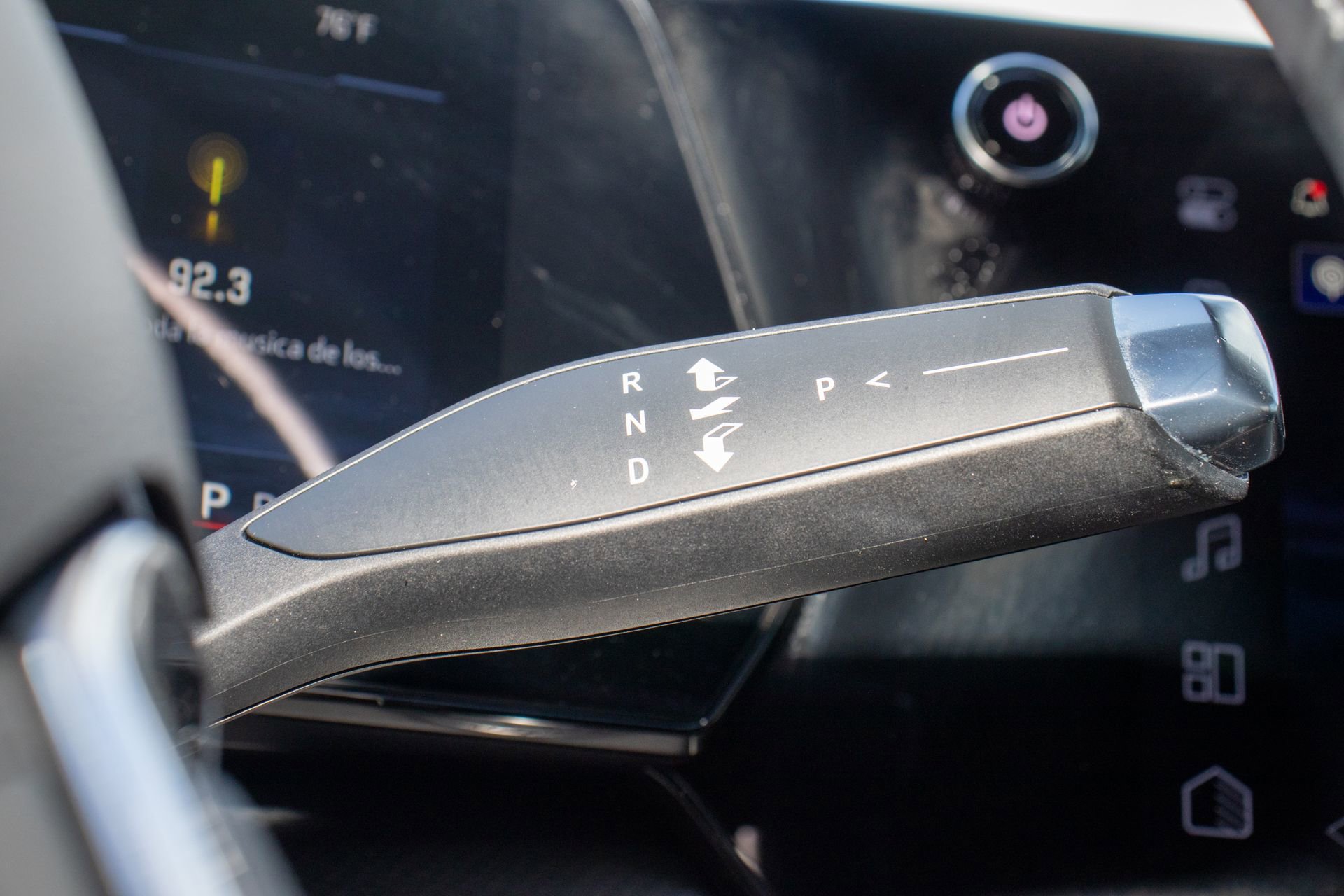 Used 2025 Chevrolet Equinox LT image 24