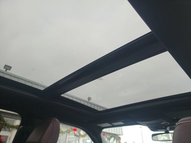 Used 2024 Ford Expedition Max Limited image 7