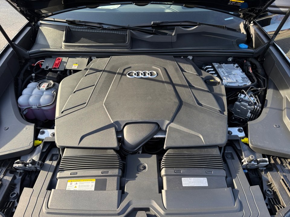 New 2026 Audi Q8 Prestige AWD/4WD image 16