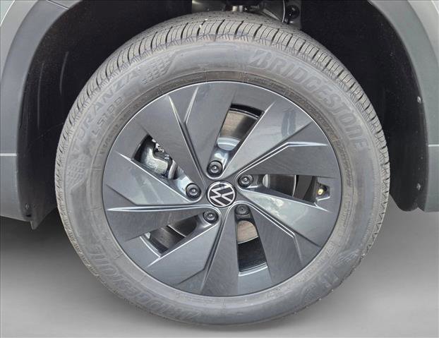New 2026 Volkswagen Taos S FWD image 10