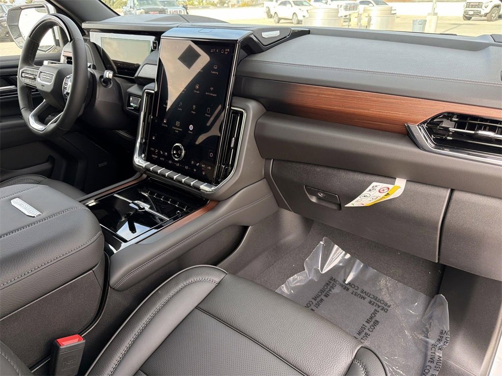 New 2026 GMC Yukon Denali w/ Denali Reserve Package image 36