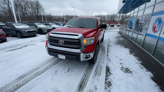 Used 2014 Toyota Tundra SR5 w/ SR5 Upgrade Package image 3