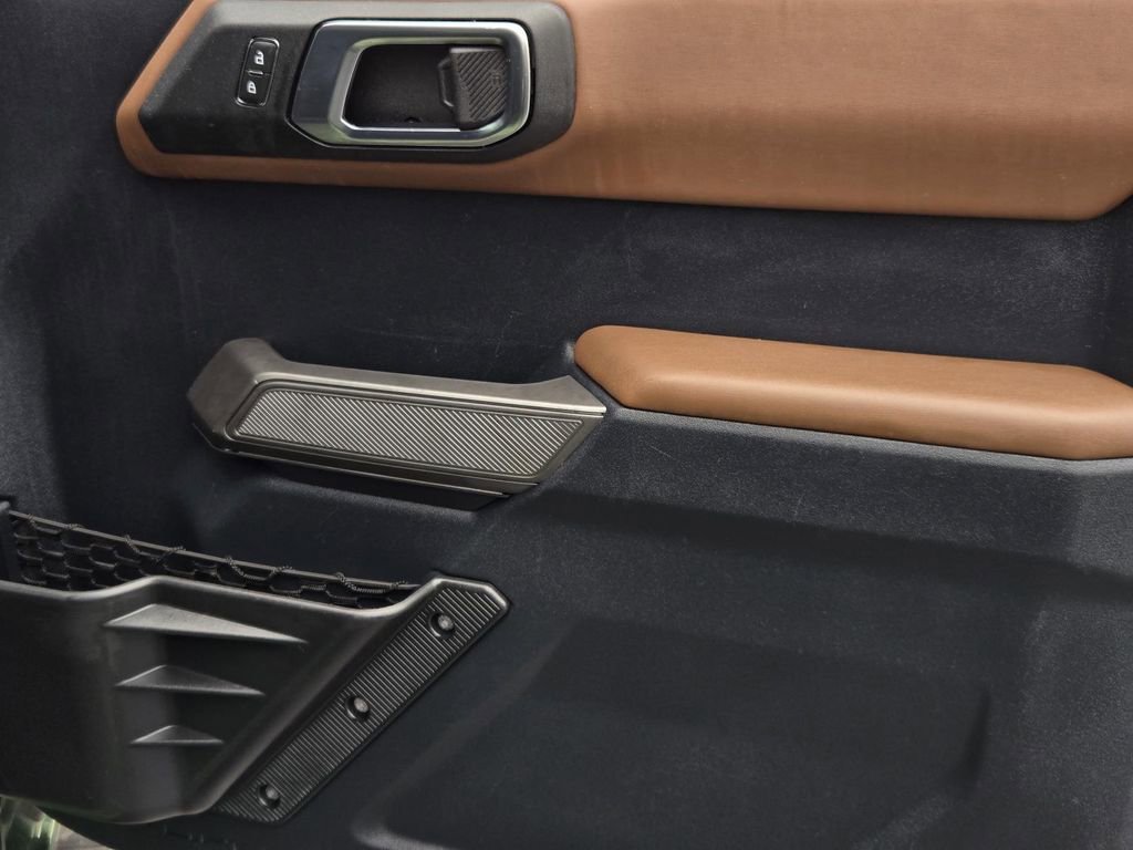 Used 2022 Ford Bronco Outer Banks w/ Sasquatch Package image 8