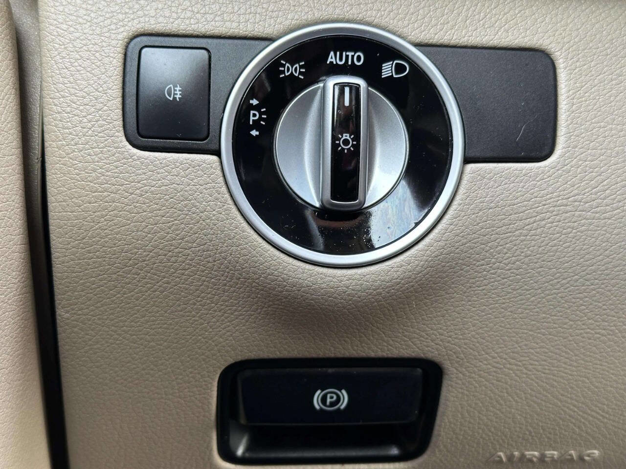 Used 2014 Mercedes-Benz ML 350 ML 350 4MATIC AWD 4dr SUV image 30