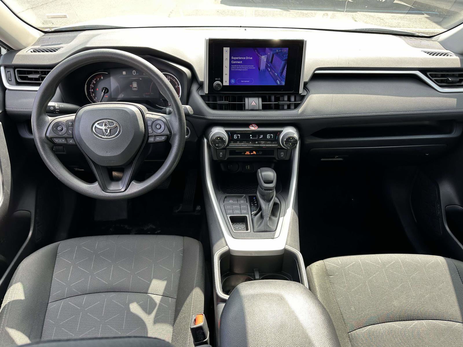 Certified 2025 Toyota RAV4 XLE AWD/4WD image 17
