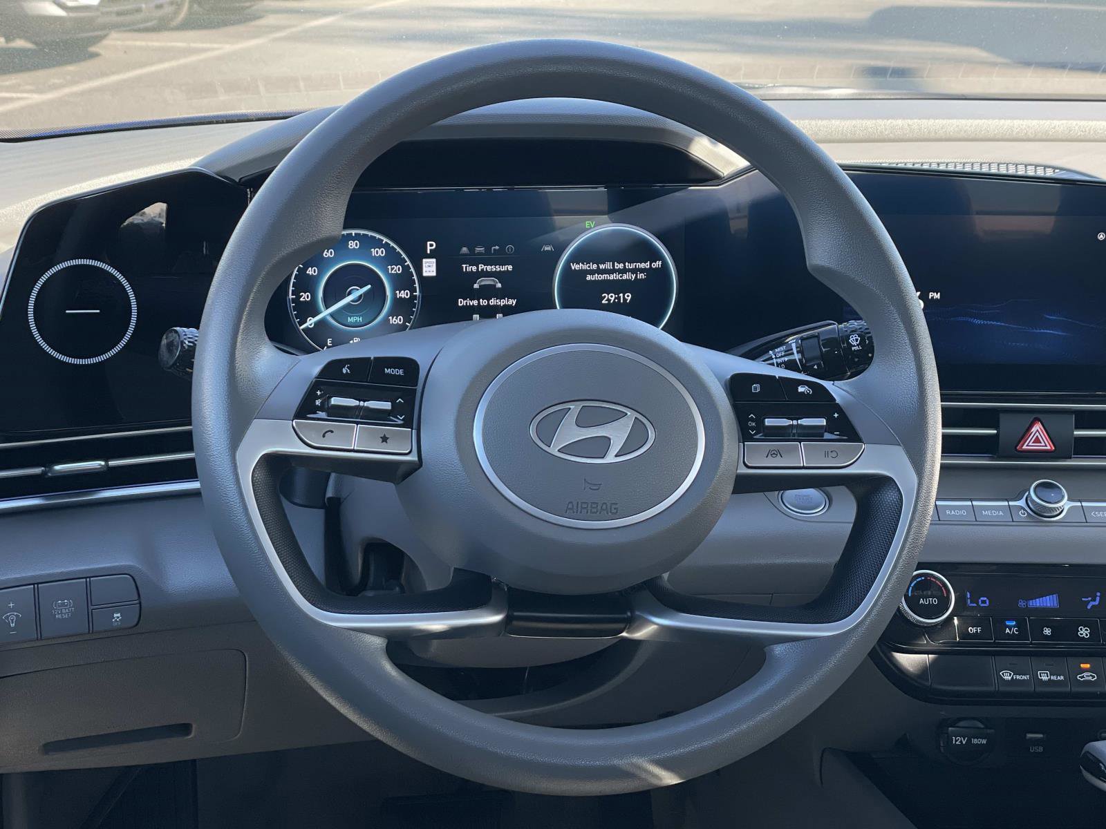 Certified 2024 Hyundai Elantra Blue image 7