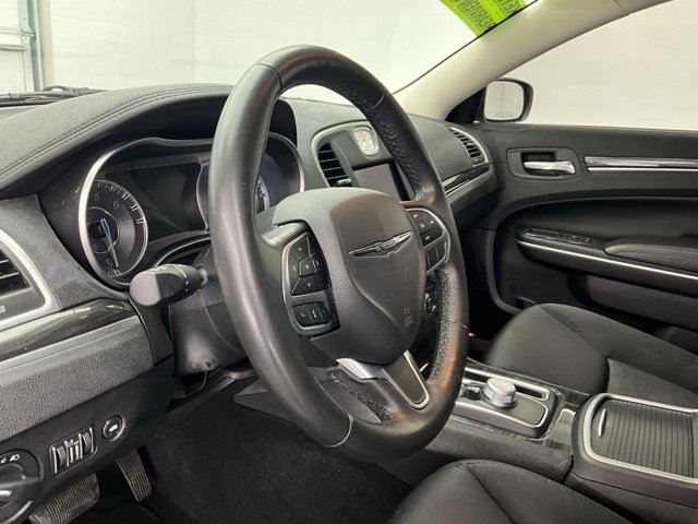 Used 2021 Chrysler 300 Touring w/ Sport Appearance Package image 16