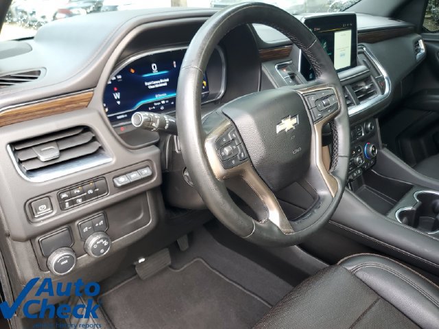Certified 2023 Chevrolet Suburban High Country RWD image 22