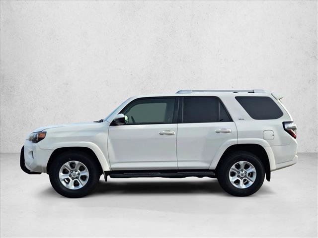 Used 2016 Toyota 4Runner SR5 image 9